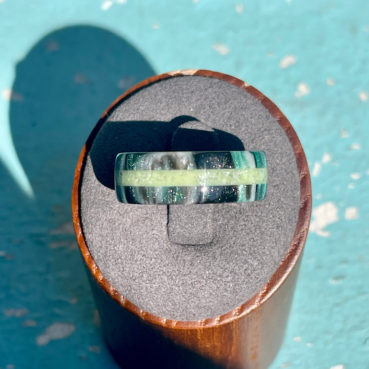 8mm Emerald Green DiamondCast Ring with Glowing Quartz Accent